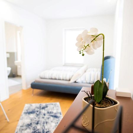 Zentral Gelegenes Apartment Аугсбург Екстериор снимка