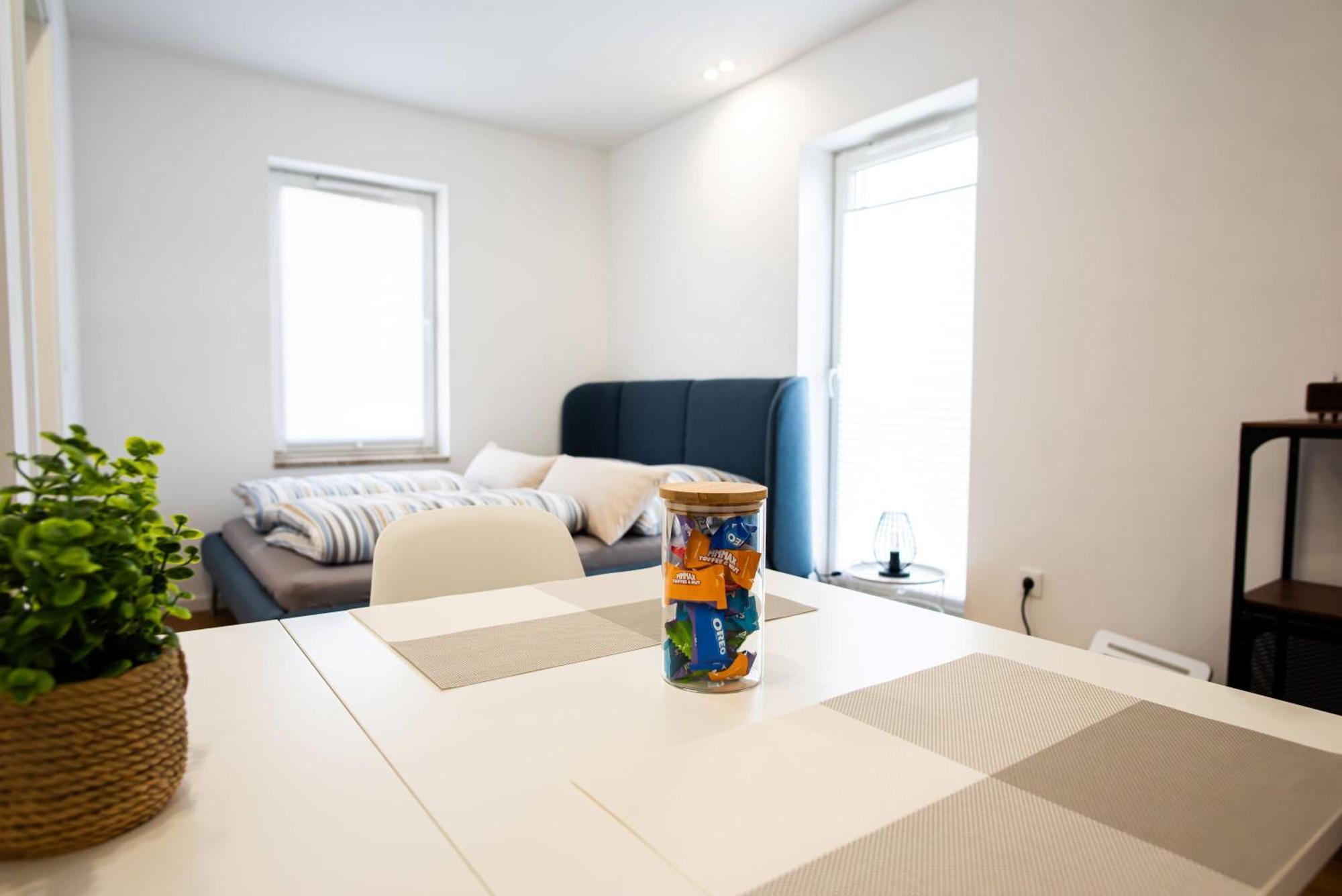Zentral Gelegenes Apartment Аугсбург Екстериор снимка